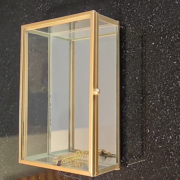 Keepsake Box - Picture 1 of 5